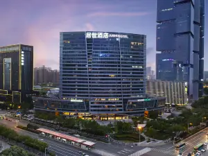 Jushi Hotel (Zhengzhou East Station CBD International Convention and Exhibition Center)