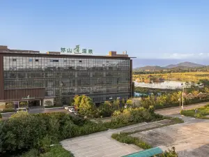 Maoshan Road Hot Spring Resort