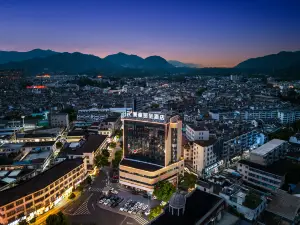 Jixi Jingtai Lixing Hotel