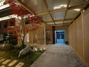 Wudang Mountain Xiaoyao Resort and Accommodation