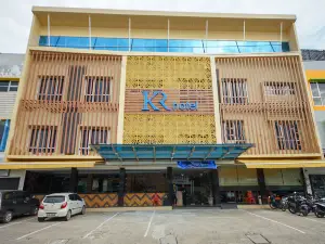 Townhouse Oak Palembang near Palembang Golf Club formerly KR Hotel