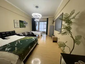 小雪花家庭自助式公寓(哈尔滨索菲亚教堂店)