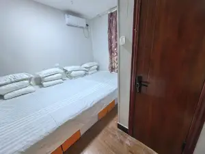 Ruoqiang Jiangyu Farmyard