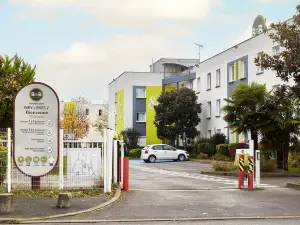 B&B Hôtel Evry-Lisses (2)