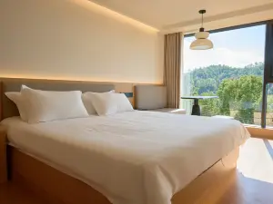 Tiantai Shaoguang Hotel