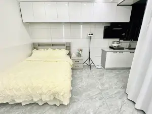 Yaxin Cabin Homestay