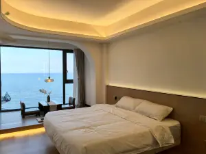 YURI Seaview Apartment