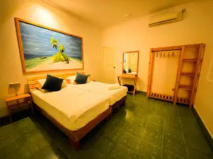 Bahaaru Villa Surf and Stay