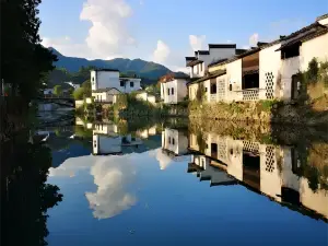 Floral Hotel · Mount Huangshan Huanxiu Hotel (Chengkan Scenic Spot Store)