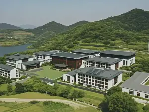 Mengyin Menglianggu Yimeng spiritual education training center hotel