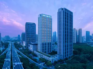 TULIP LODJ Apartment Hotel (Wuhan Fanhai CBD Hankou Railway Station Branch)