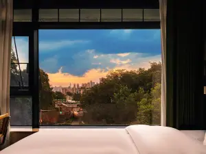 충칭 밍위에 펑 호텔 (난샨)