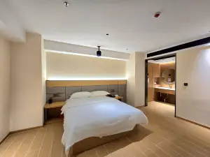 Shuaifeng Hotel