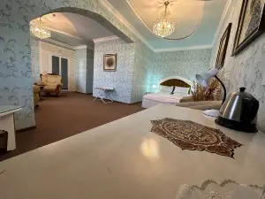 Reikartz Modarixon Bukhara飯店