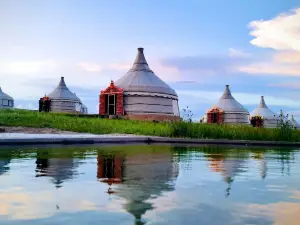 Hulunbuir Yiheula Mongolian Yurt Guesthouse