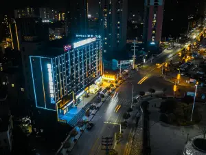 Jianshi Kaidiyas International Hotel