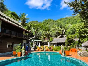 Boomerang Village Resort Kata