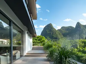 Lijing Resort (Yangshuo West Street Lijiang Store)