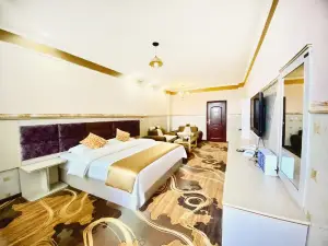 Mengzi jinzhou hotel