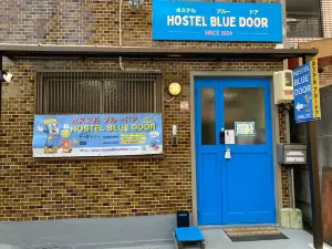 Hostel Blue Door ホステル ブルードア
