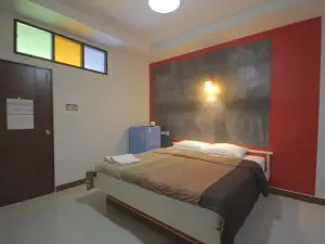 เดอะ ชาร์ค รีสอร์ท