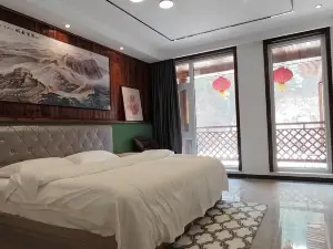 Zoupingxingquan Farm House