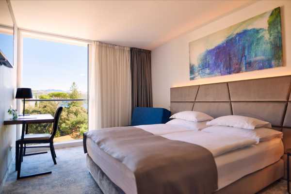 Hotel Paris Promo Code