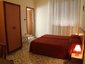 Hotel la Casa Del Pellegrino