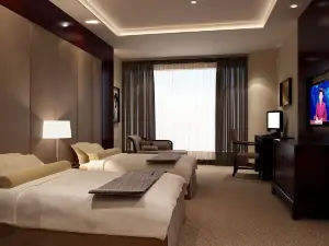 Tianzhong Business Hotel (Zhumadian Railway Station)