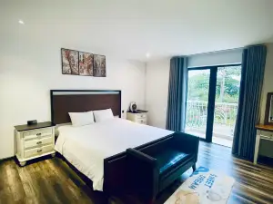 Camly Chic Villa
