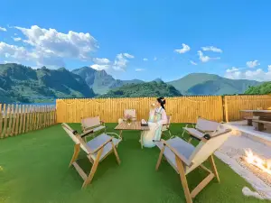Zhenshan Qigu Homestay (Wutaishan Scenic Area Center Branch)