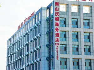 Woden Business Hotel