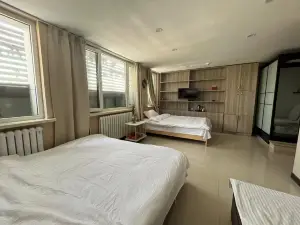Geli Themed Hotel