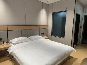 Huachen Hotel