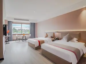 Caiji Hotel
