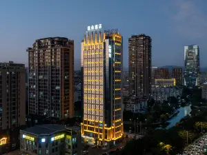 YuhuYaduo Hotel, Wenxian East Road, Putian