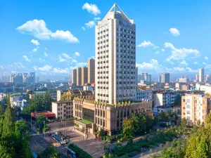 Linyi Ronghua Hotel (People's Square Railway Station)