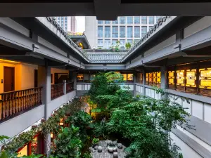 โรงแรมสไตล์บูทีค พิลโลว์สโตน โวหยุน (สาขา จินหม่า ปี้จีฟาง ภูมิภาคการค้าศูนย์กลางเมือง คุนหมิง)