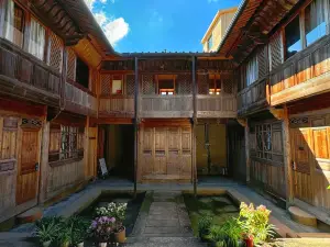 Lanfeng Daguan Garden (Longtan Ancient Town Store)