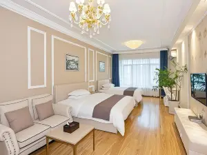 천쥐 경량 사치 호텔(구이린 북역 헝다 광장)