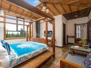 Tang Yunyi house B & B (Dunhuang YueYaQuan store)