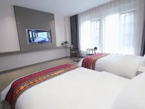 Yu Qiang Cultural Travel Hotel
