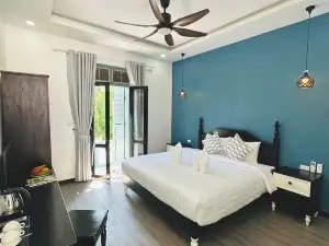 Luang Prabang Nagara Villa River View