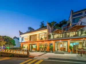 Jiuhuashan Xin'an Xingxuan Homestay (Meat Body Palace Branch)