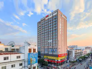 Yixuan International Hotel (Binyang Department Store)
