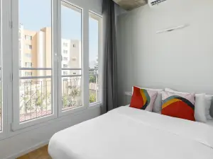 Soho Residence by halu!