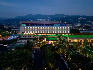 Grand Sunshine Resort & Convention