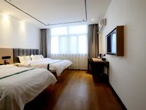 GreenTree Inn HeBei CangZhou Qing County JingFu S) Street Express Hotel