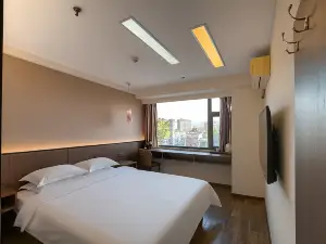 Deyou Hotel