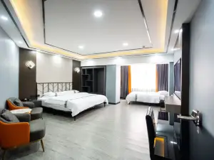 Jinse Yangguang Motel